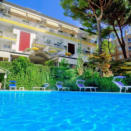 Hotel Abbazia Lignano Sabbiadoro Eksteriør bilde