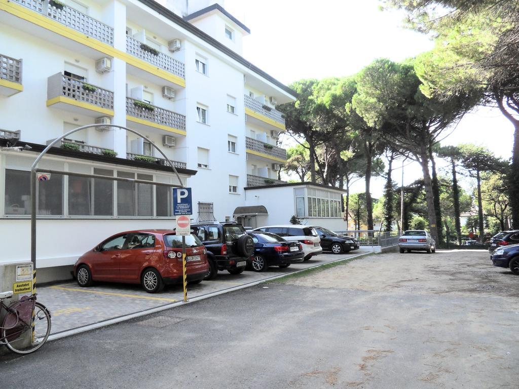 Hotel Abbazia Lignano Sabbiadoro Eksteriør bilde