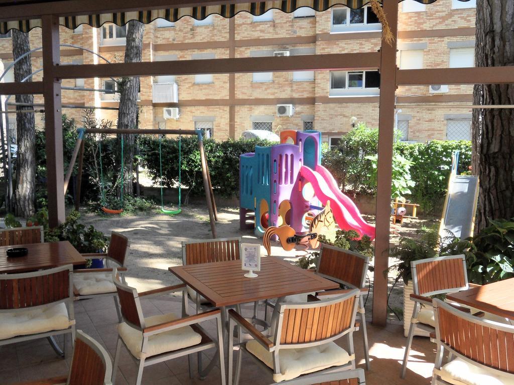 Hotel Abbazia Lignano Sabbiadoro Eksteriør bilde