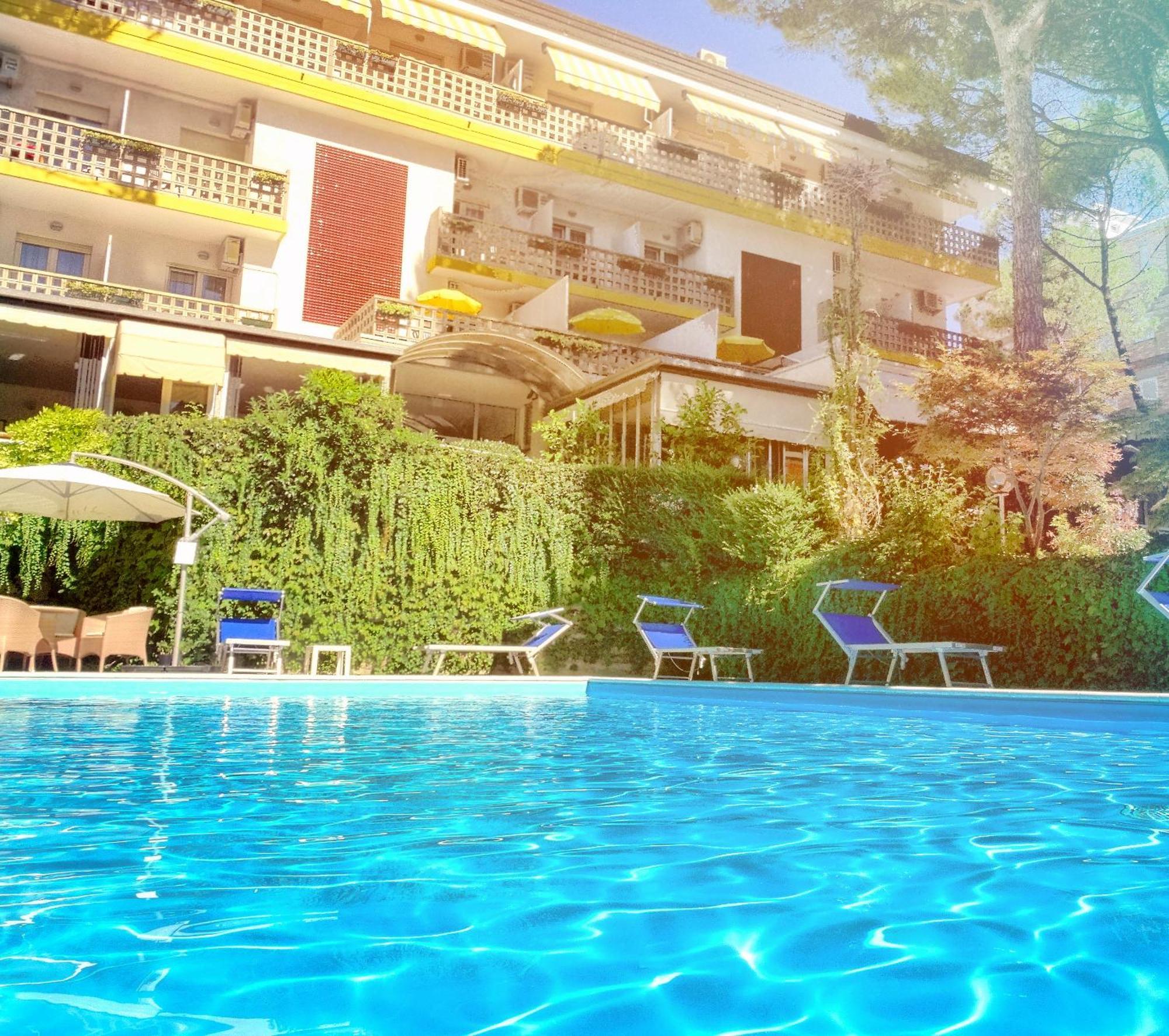 Hotel Abbazia Lignano Sabbiadoro Eksteriør bilde