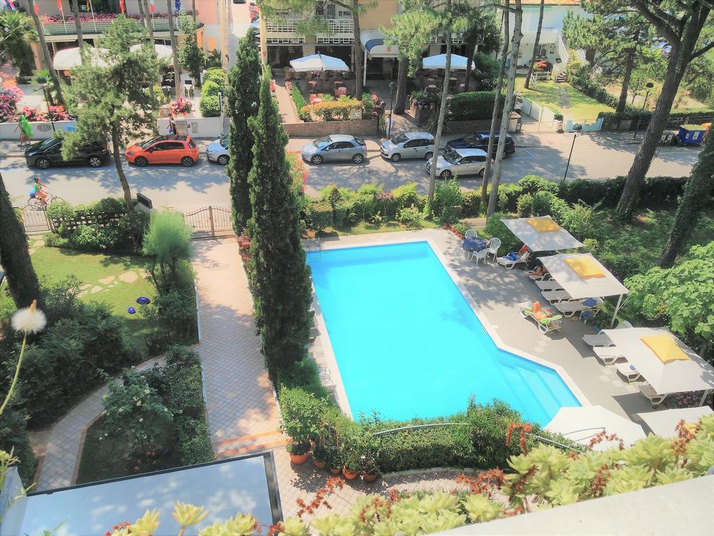 Hotel Abbazia Lignano Sabbiadoro Eksteriør bilde