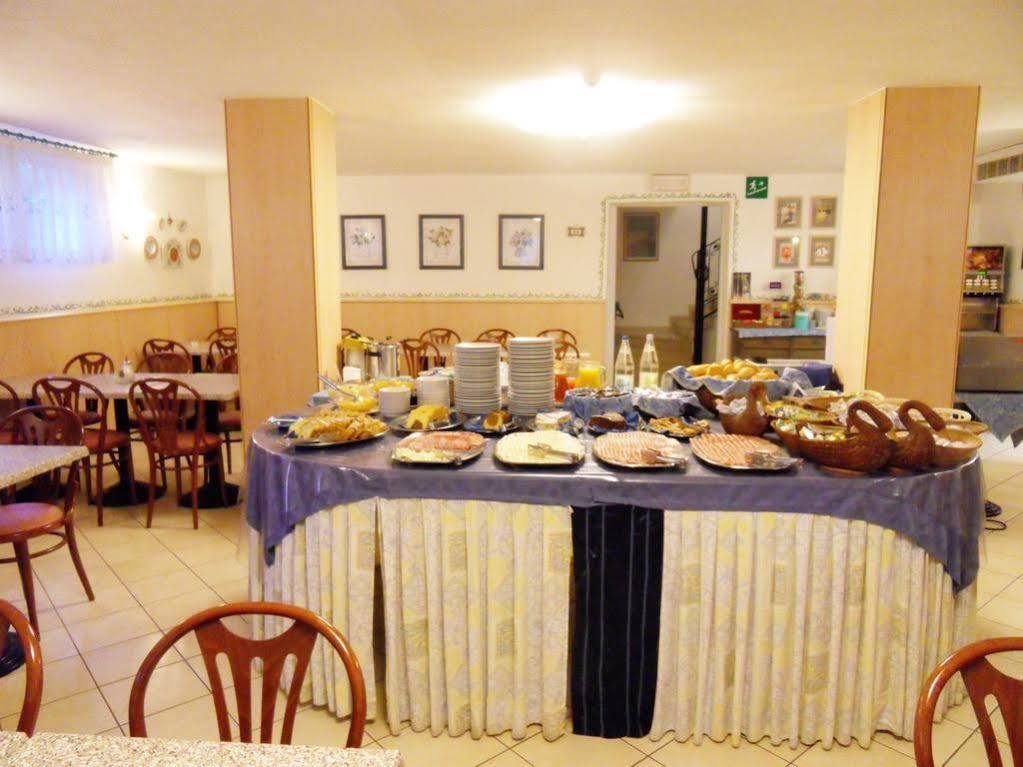 Hotel Abbazia Lignano Sabbiadoro Eksteriør bilde